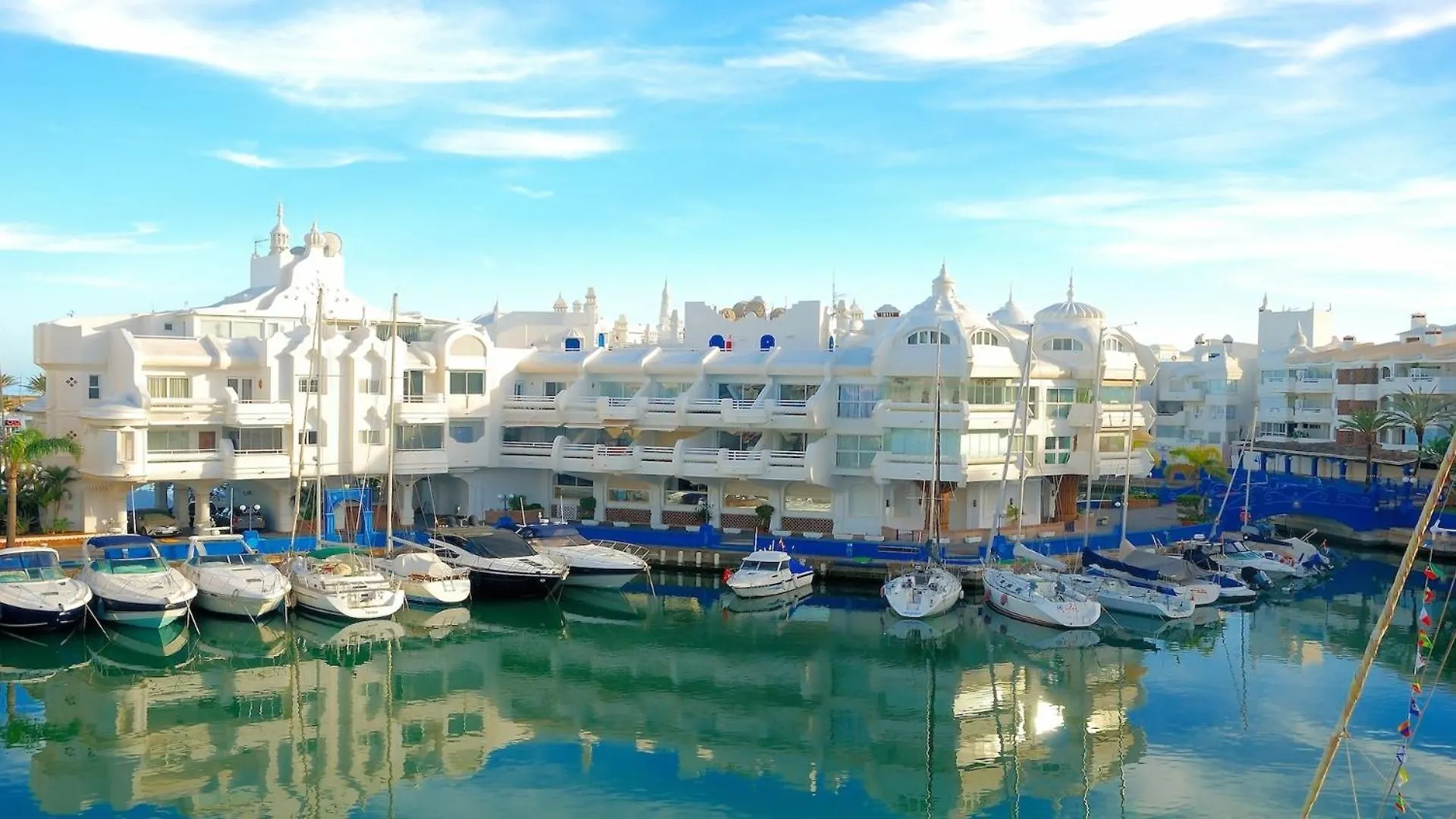 Vivienda Cronos Golf Apartment Benalmadena